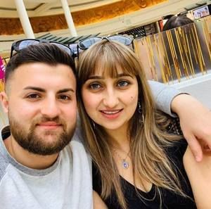 Meet your Posher, Abbey